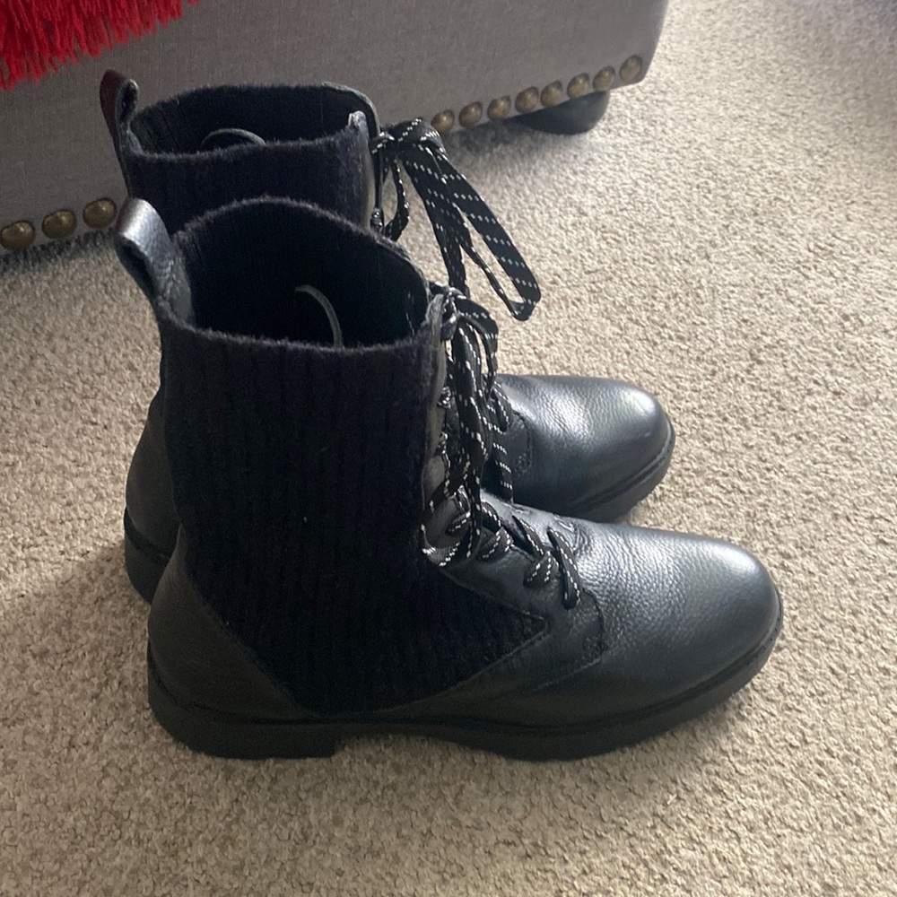 Boots. Perfect with leggings or with jeans